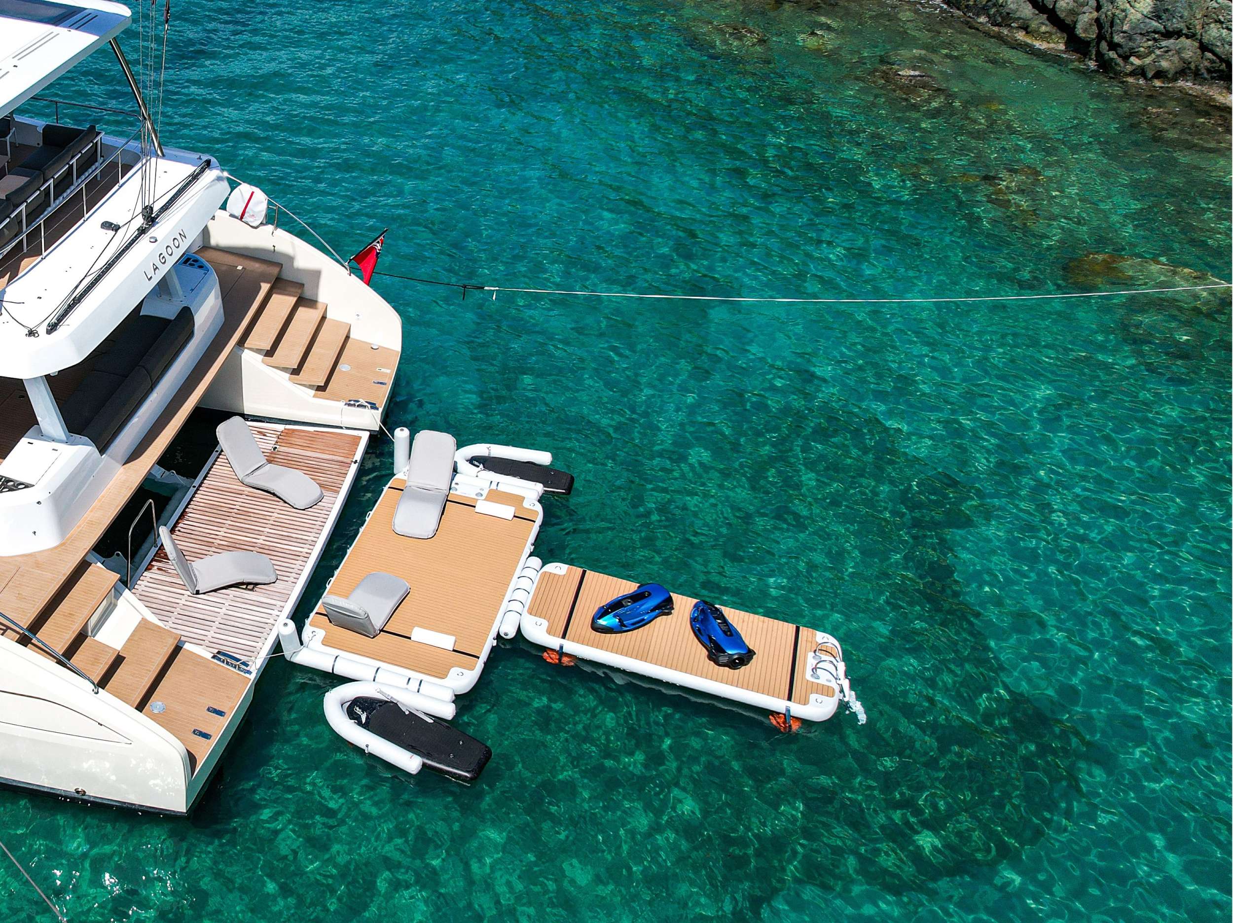AEOLUS 77 yacht image 14