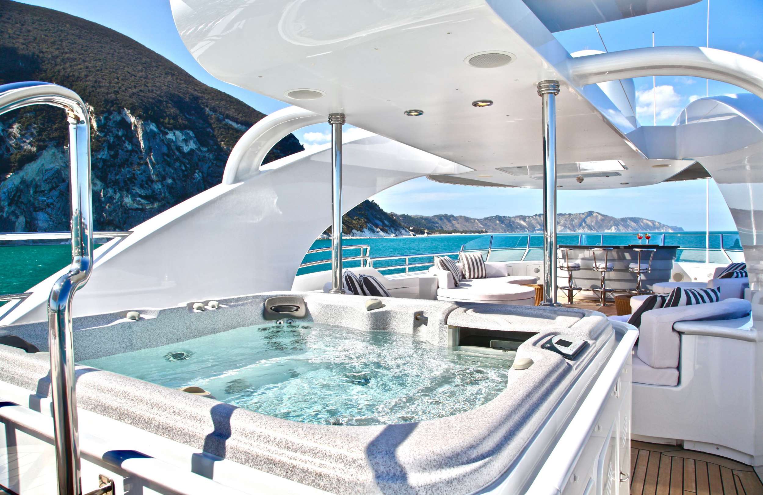 ALALYA yacht image 4