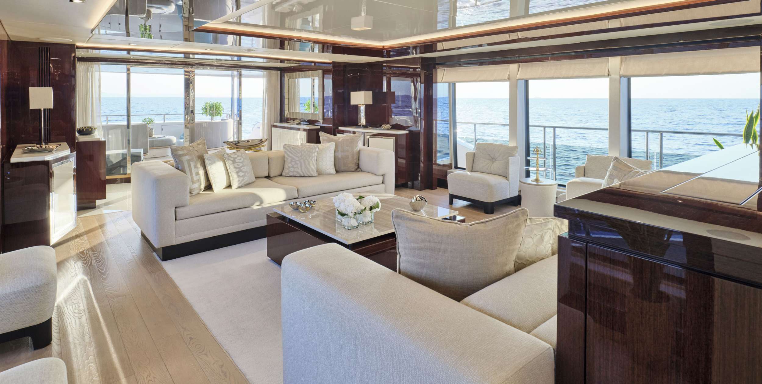 Main deck salon