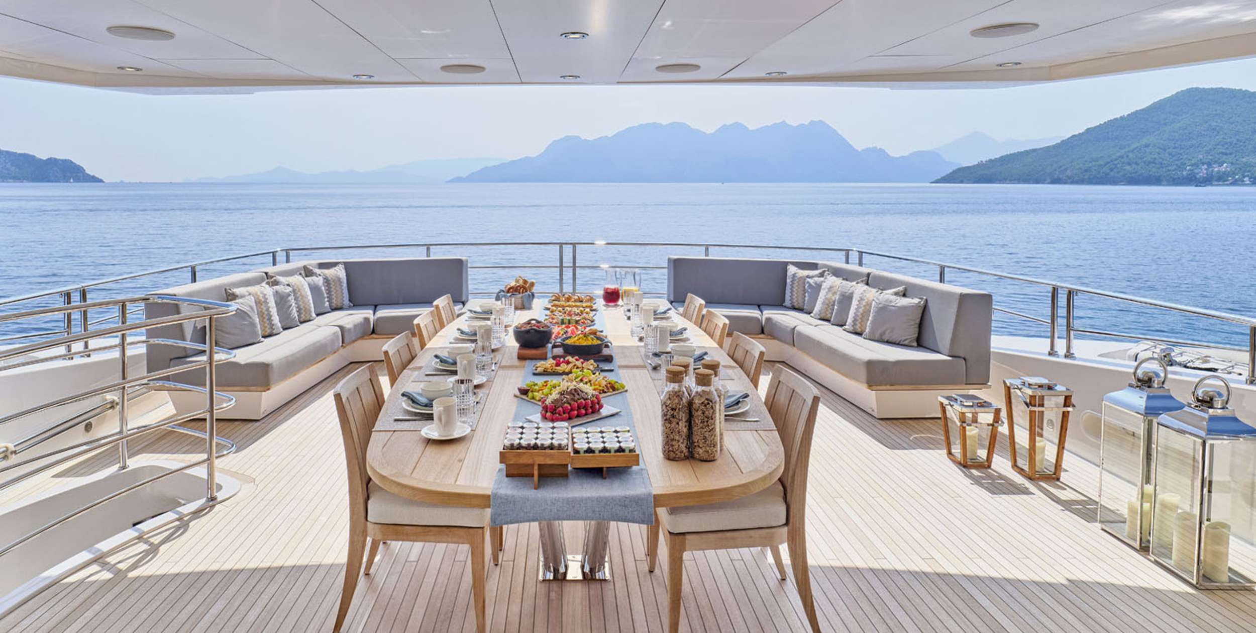 Upper deck Dining table