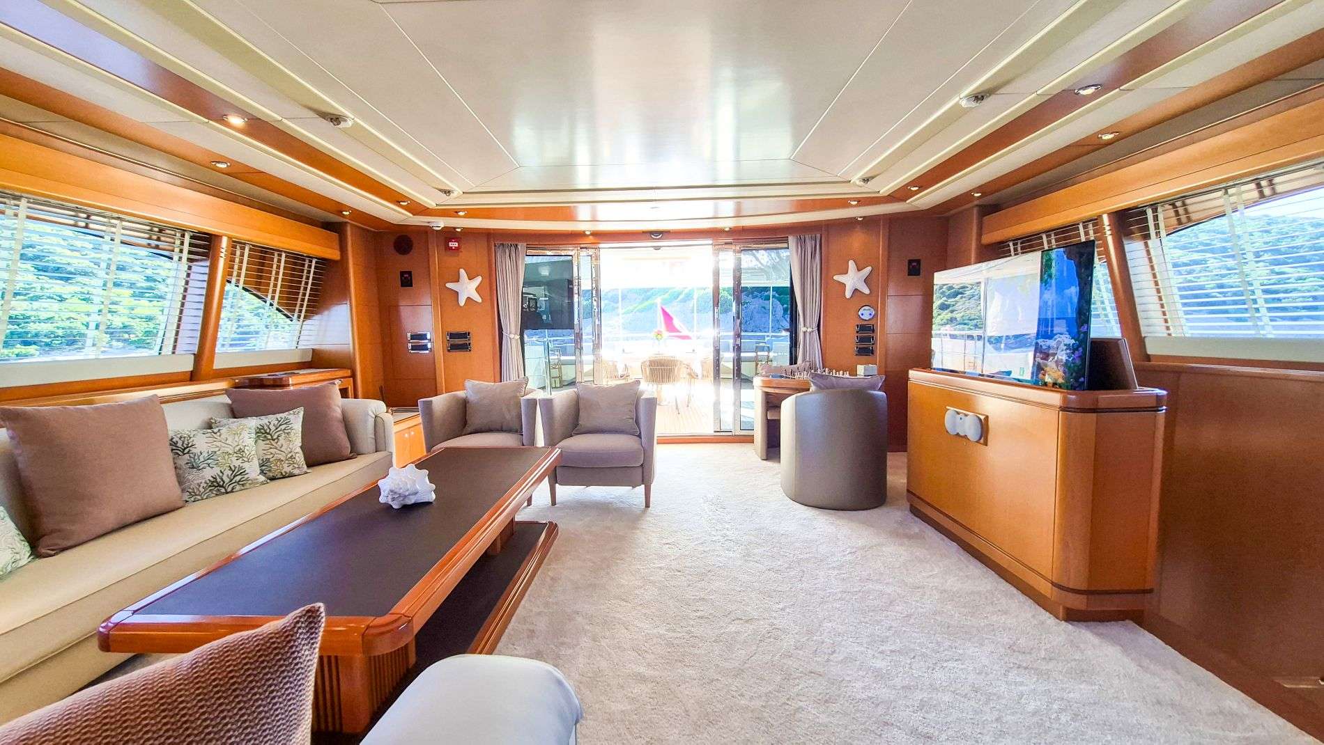 ARIELA yacht image 11