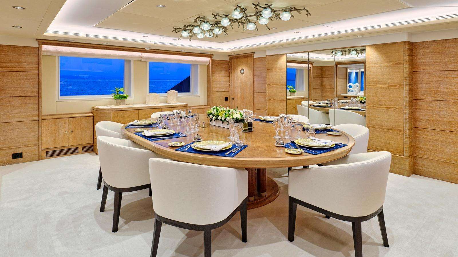 ARTEMISEA yacht image 3