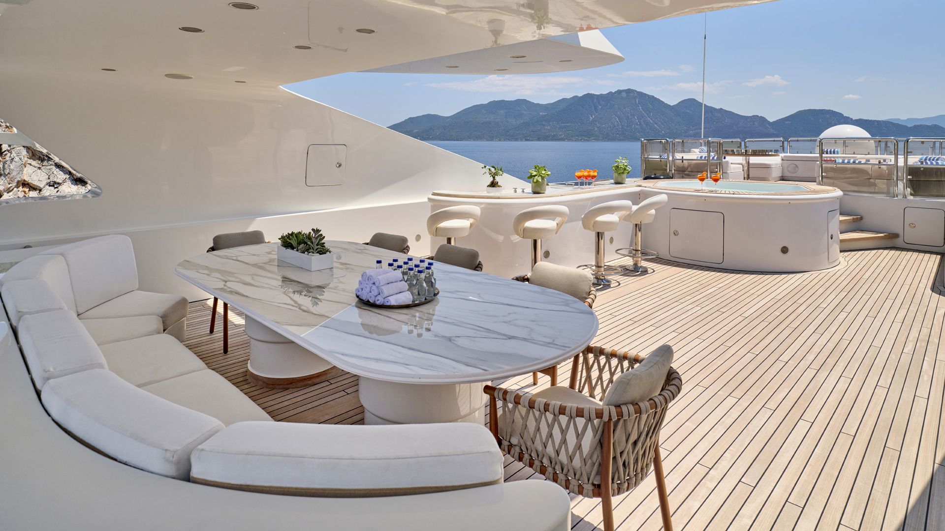 Sundeck