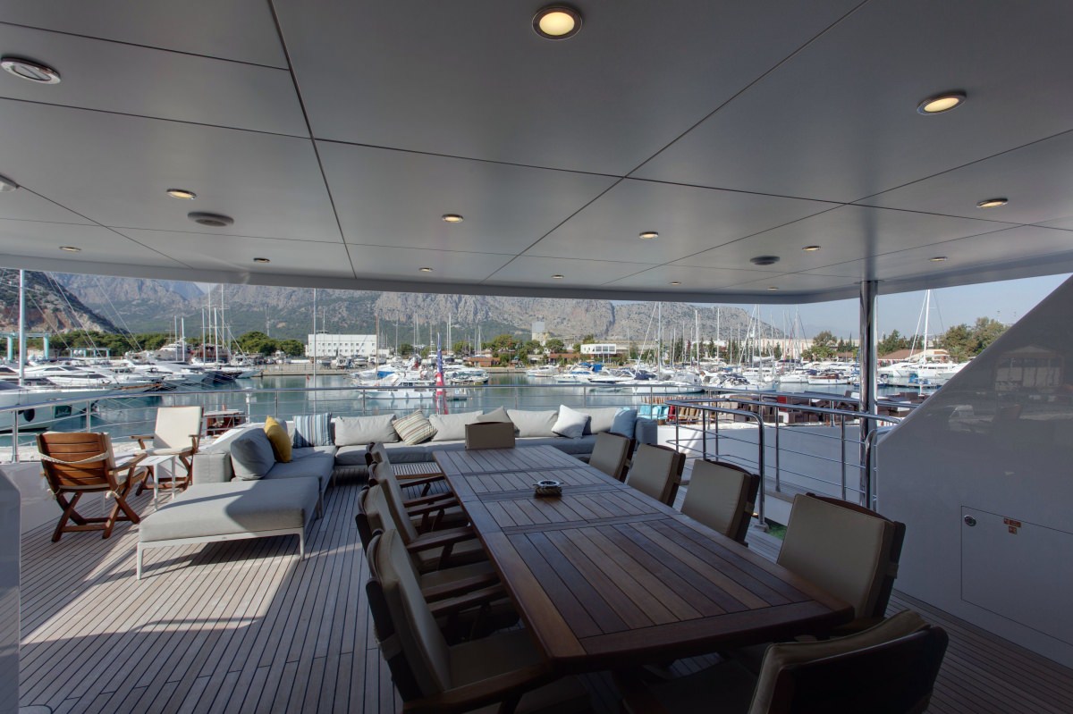 BEBE yacht image 4