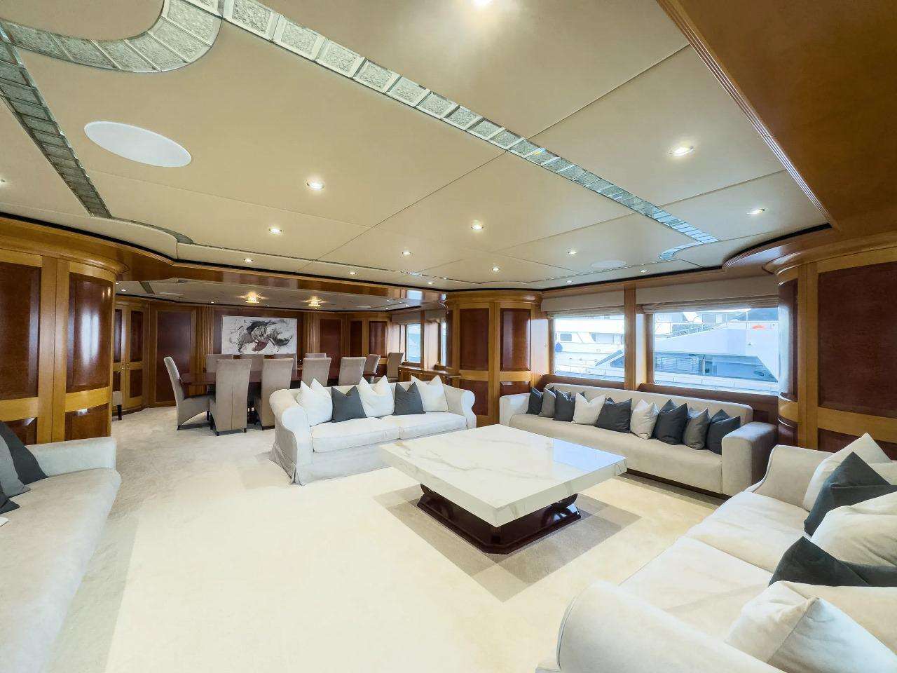BENIK yacht image 2