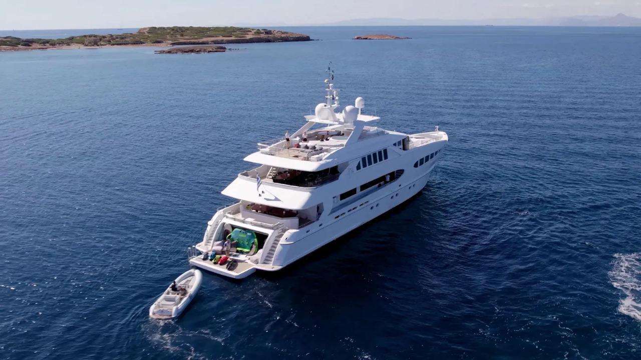BENIK yacht image 4