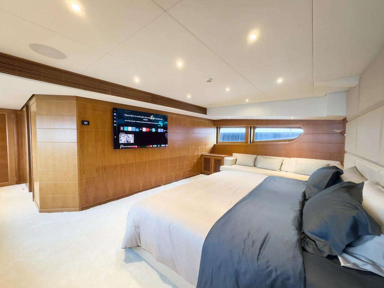 BENIK yacht image 7