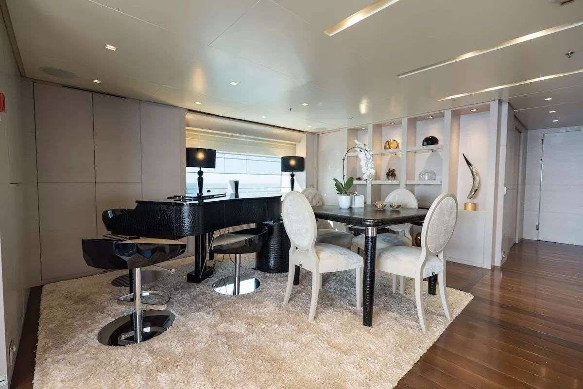 BURKUT yacht image 3