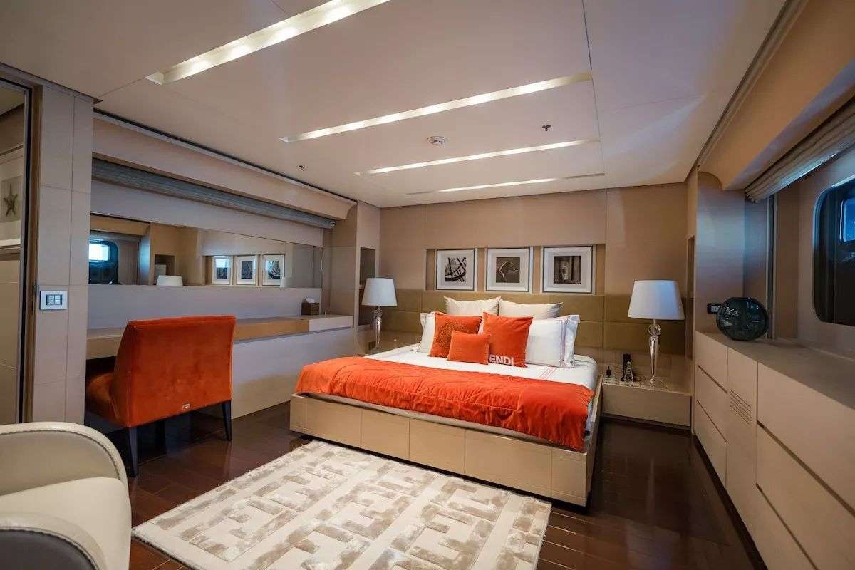 BURKUT yacht image 9