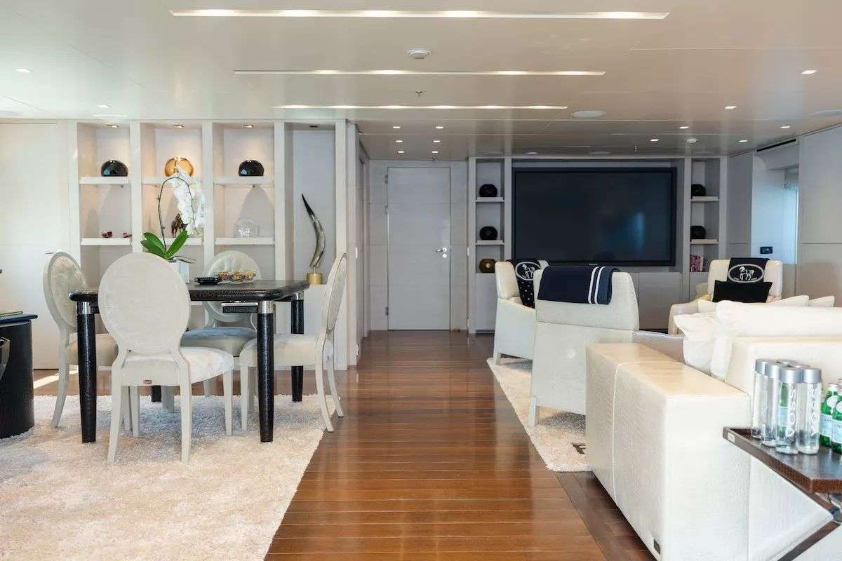 BURKUT yacht image 16