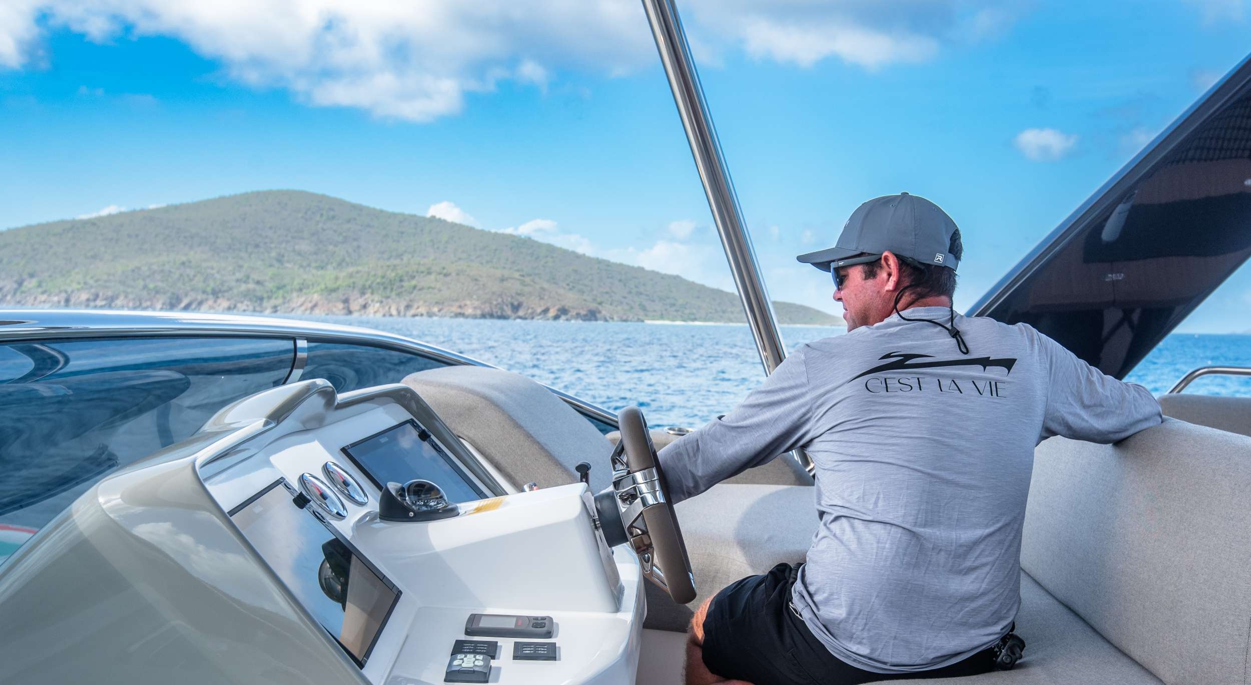 C'EST LA VIE yacht image 5