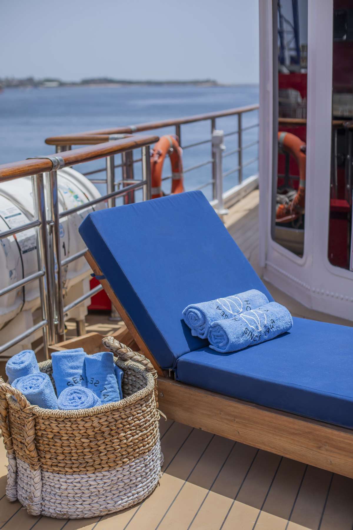 Callisto yacht image 11