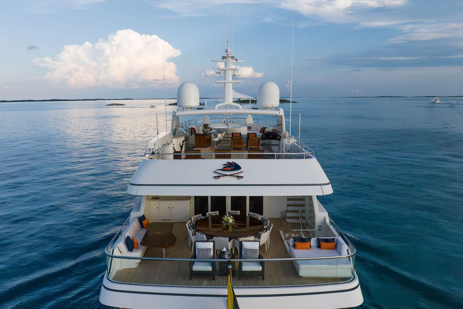 Crossed Sabre yacht image 12