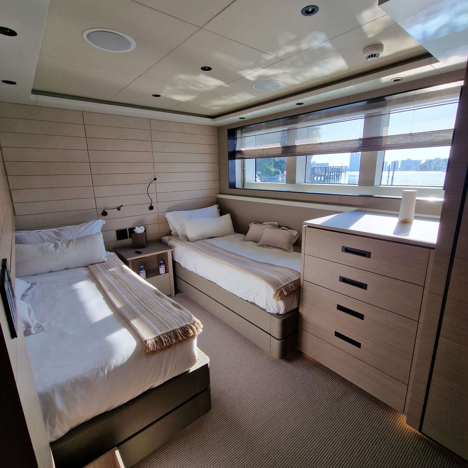 CYRA yacht image 9