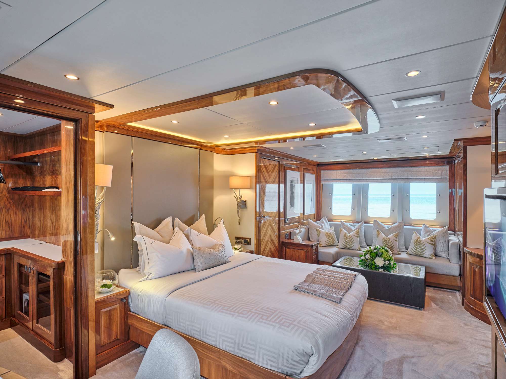 Master Suite I on lower deck