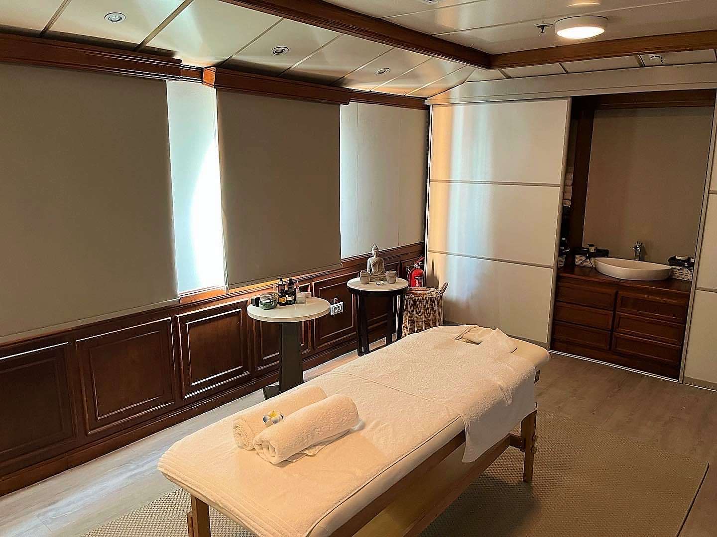 ELYSIUM yacht image 9