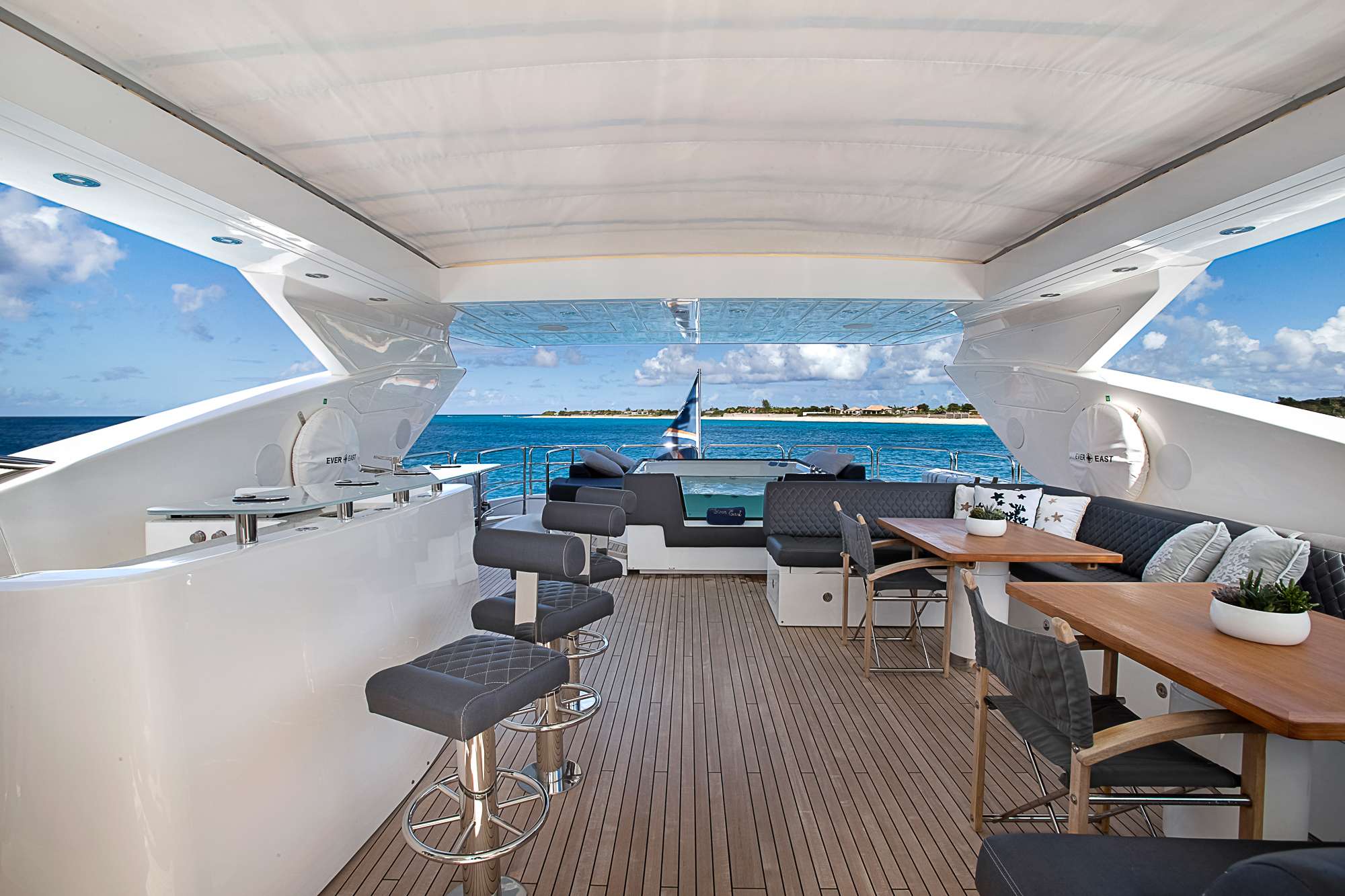 EVEREAST yacht image 11