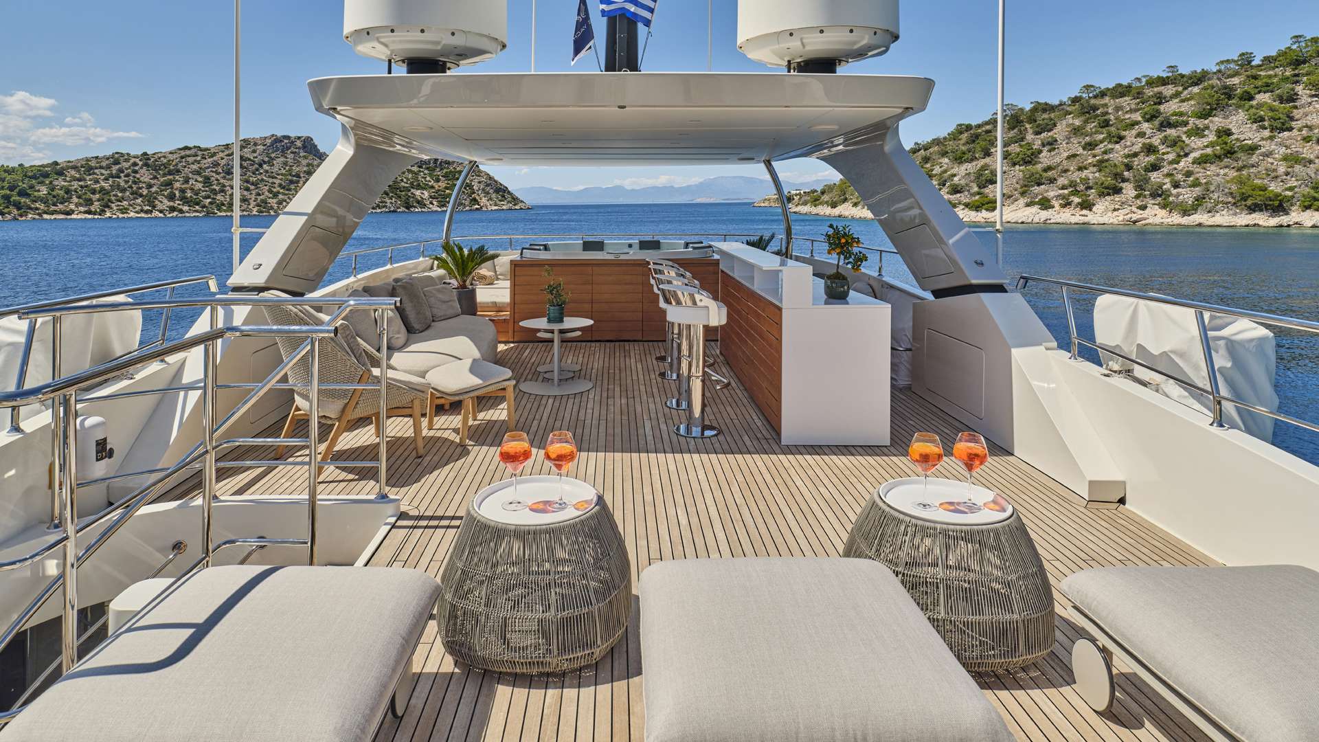 Sundeck