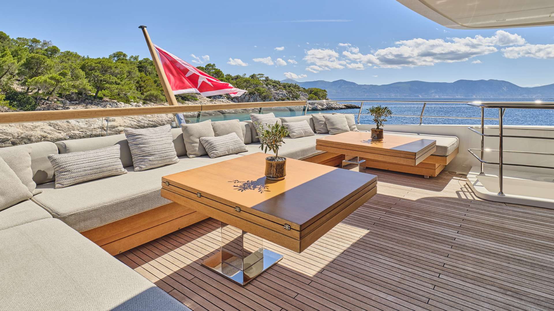 Upper Deck Aft
