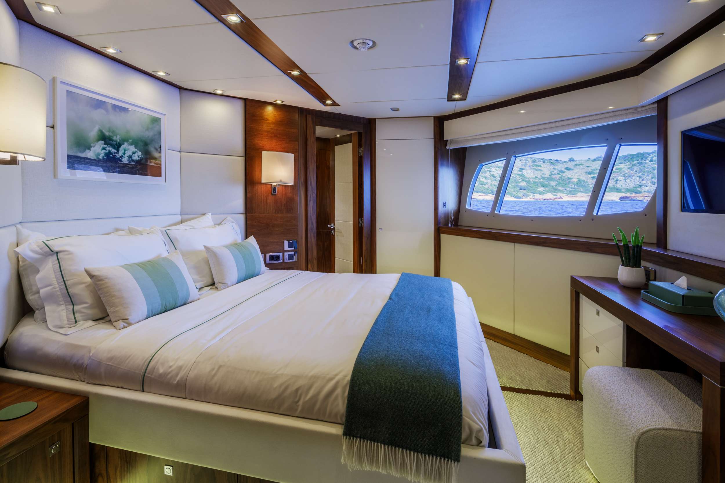 GEORGE P yacht image 8