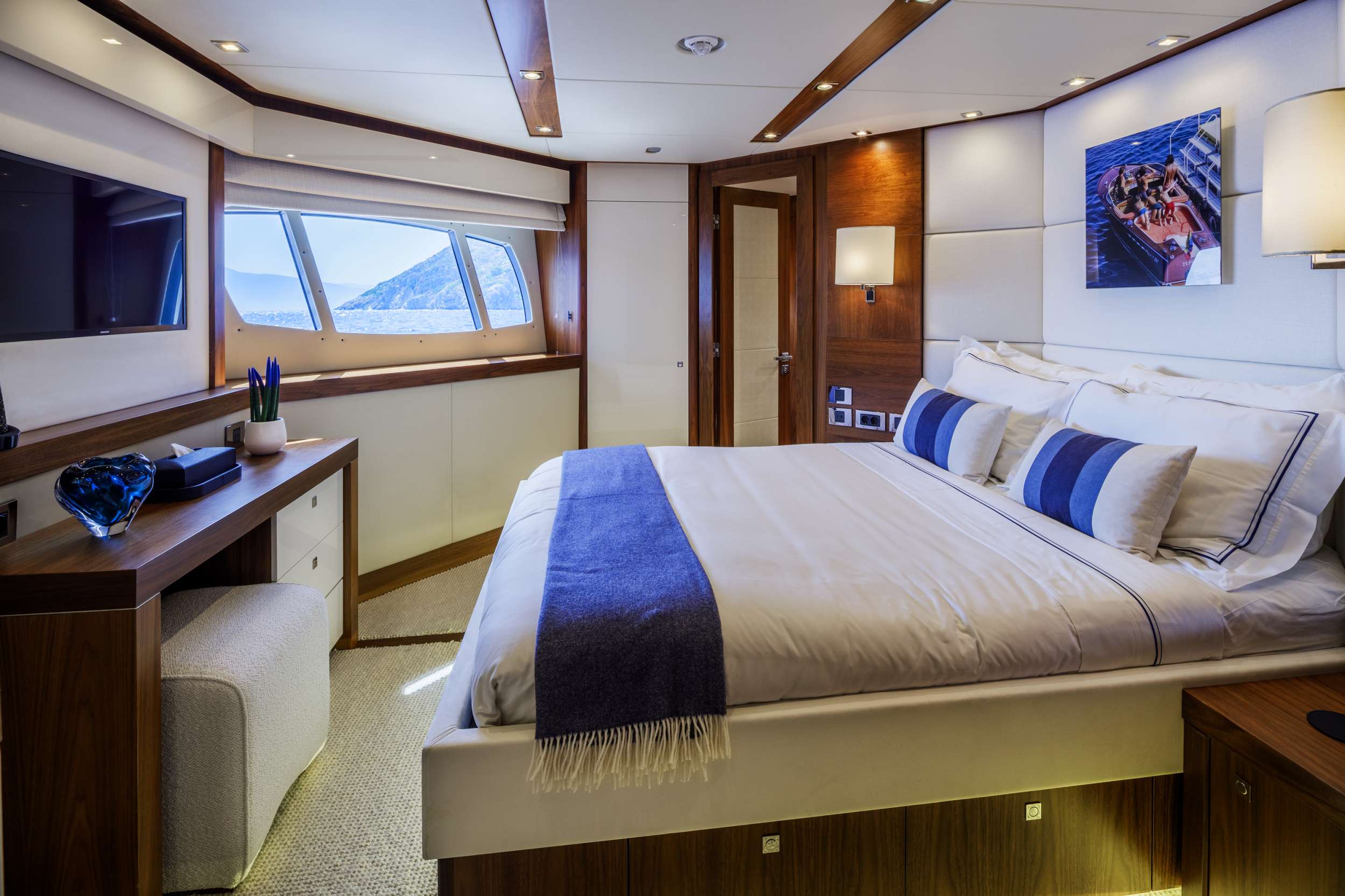 GEORGE P yacht image 10