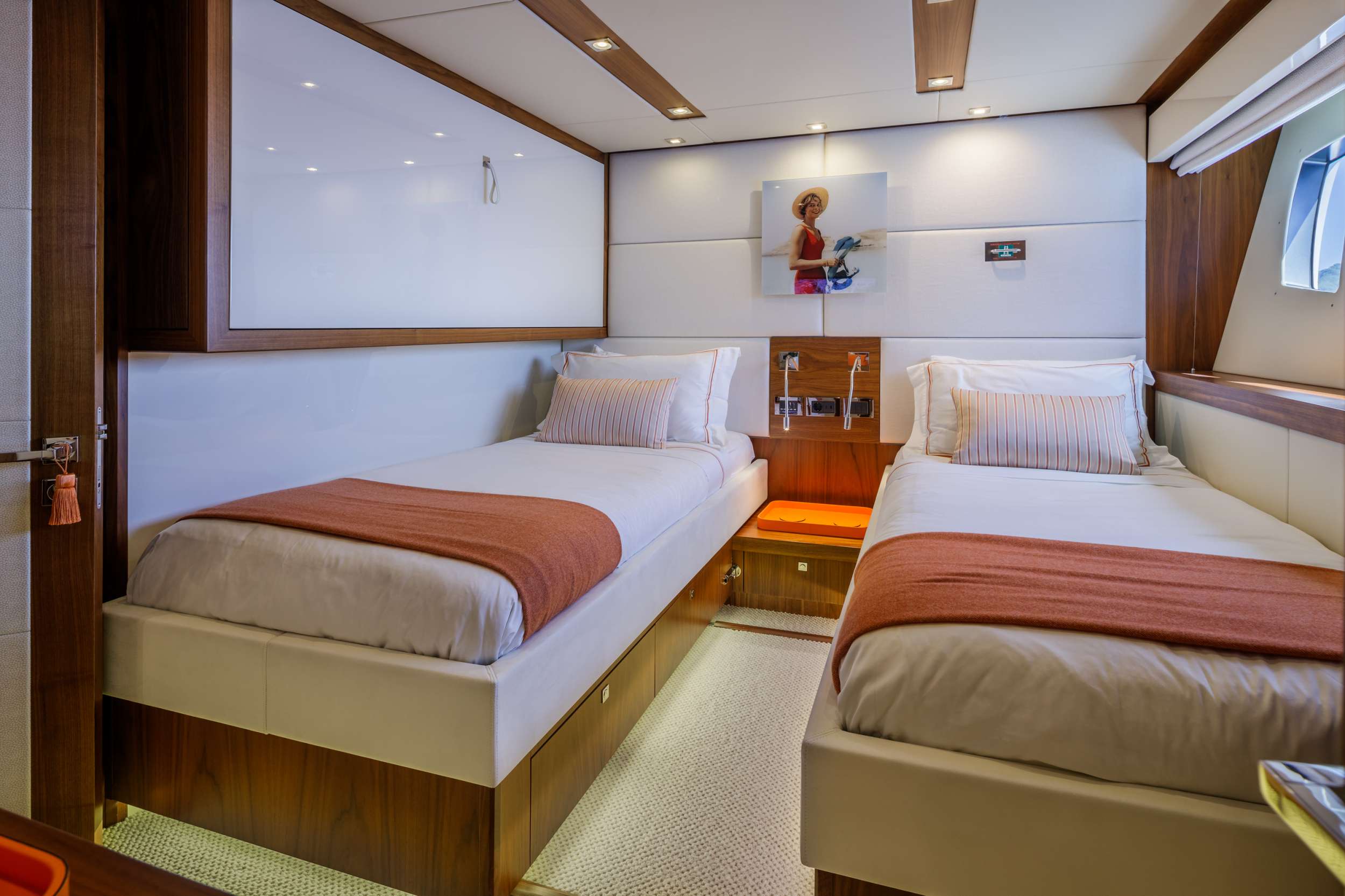 GEORGE P yacht image 13