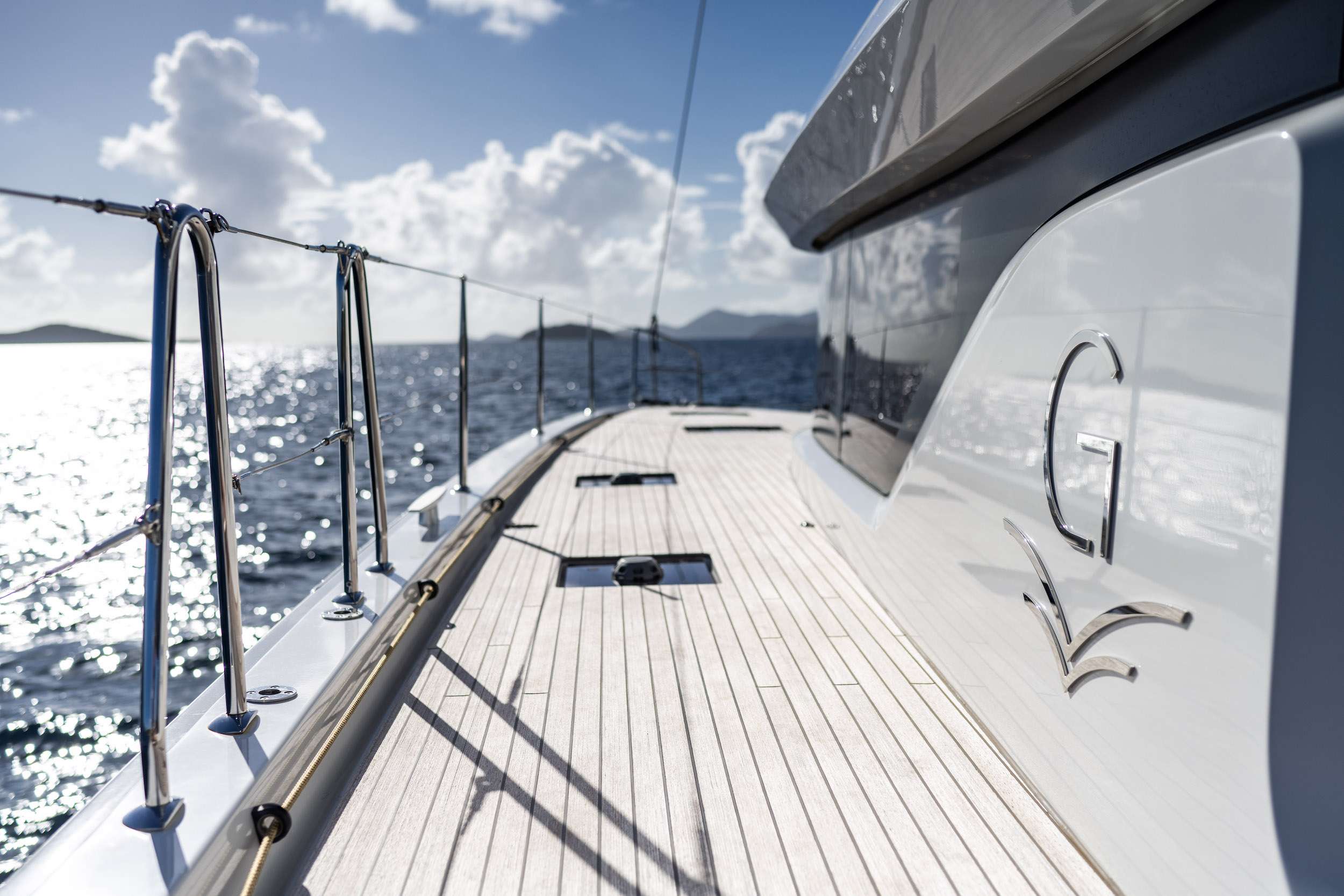 GULLWING yacht image 13