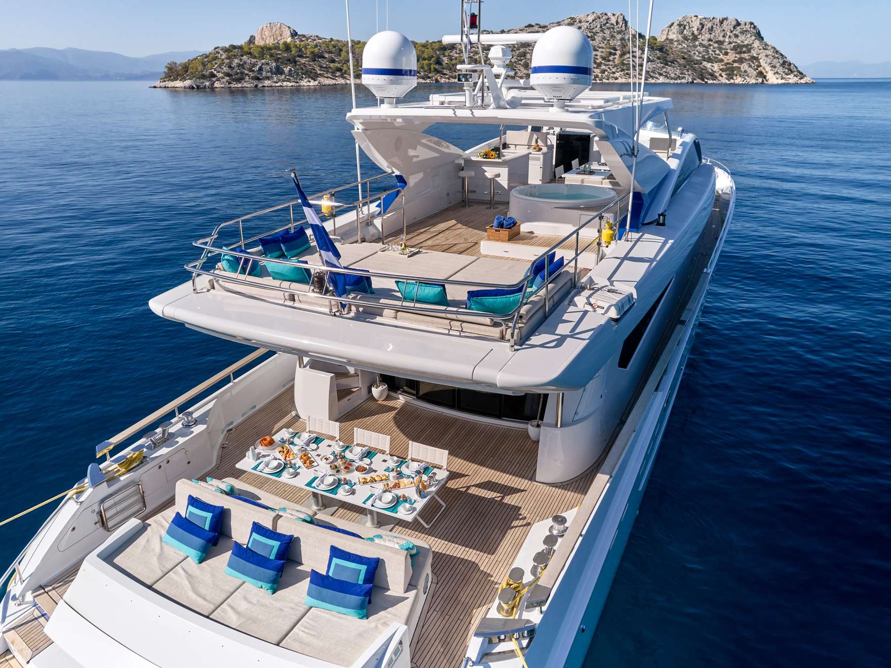 HAKUNA MATATA yacht image 4