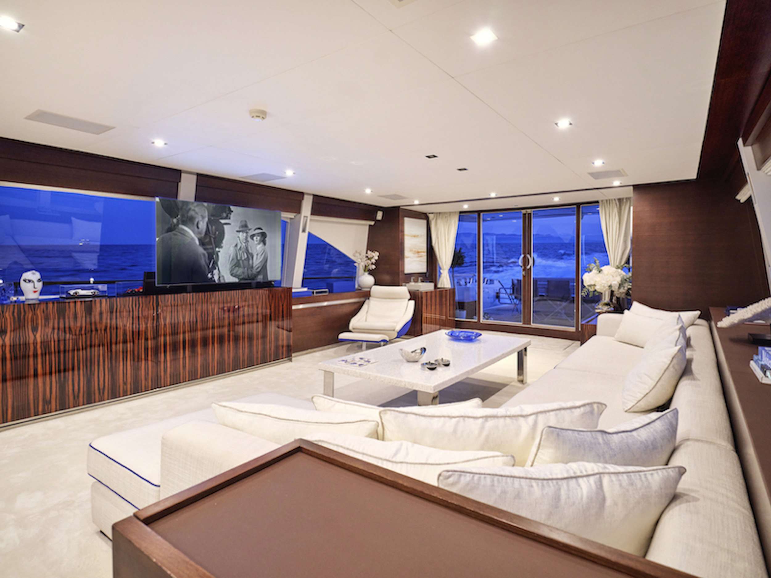 HAKUNA MATATA yacht image 15