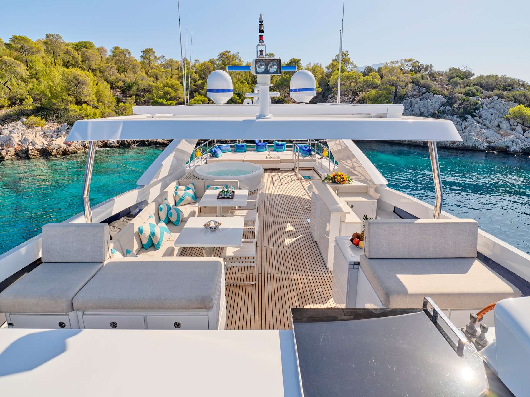 HAKUNA MATATA yacht image 16