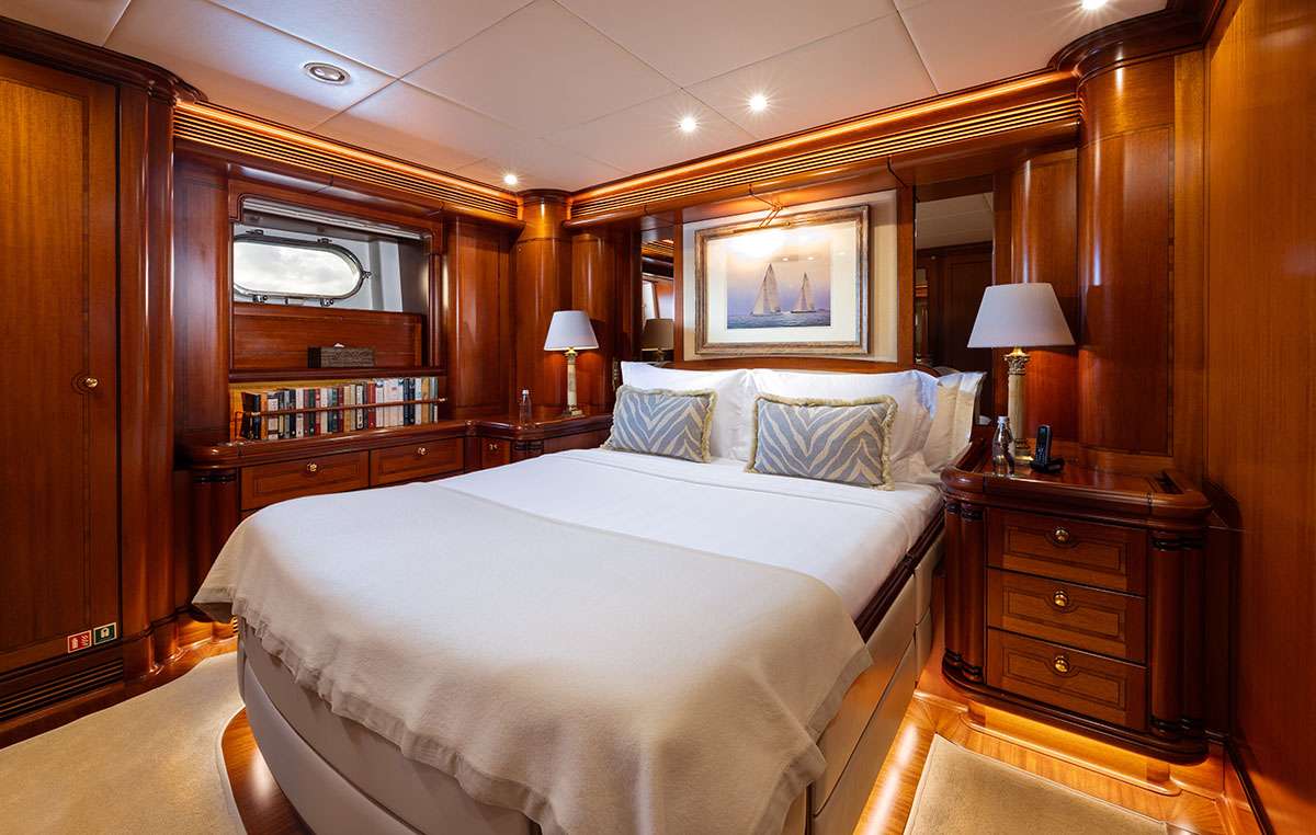 HYPERION yacht image 7