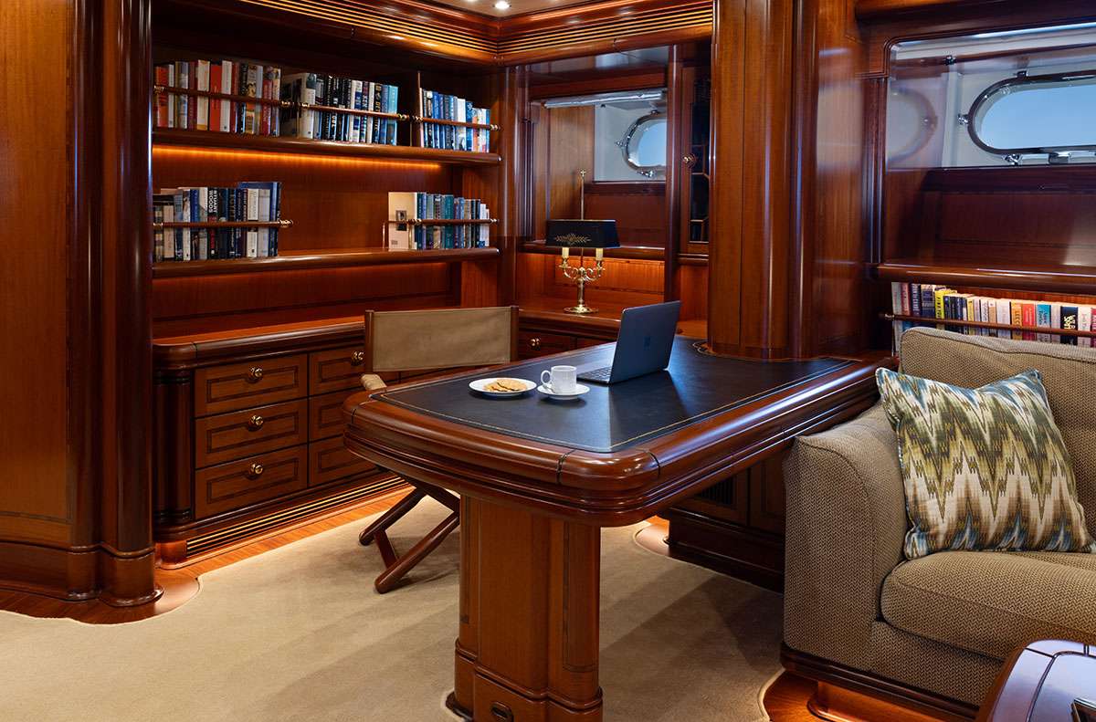 HYPERION yacht image 11