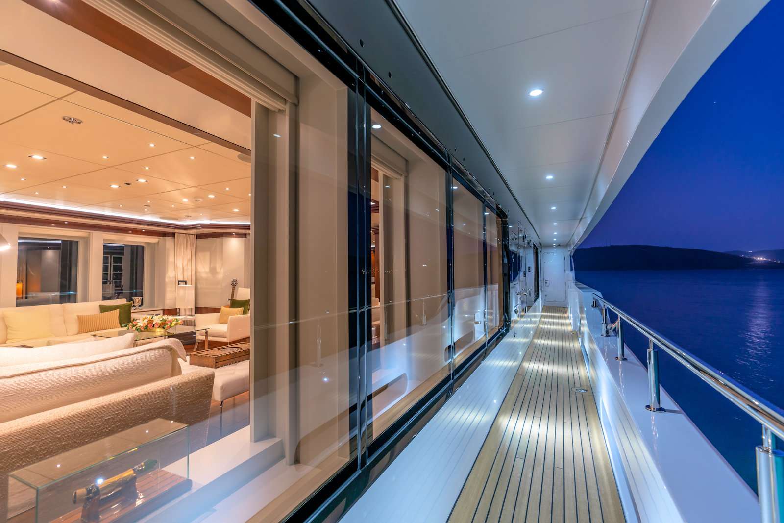 IMMERSIVE yacht image 13