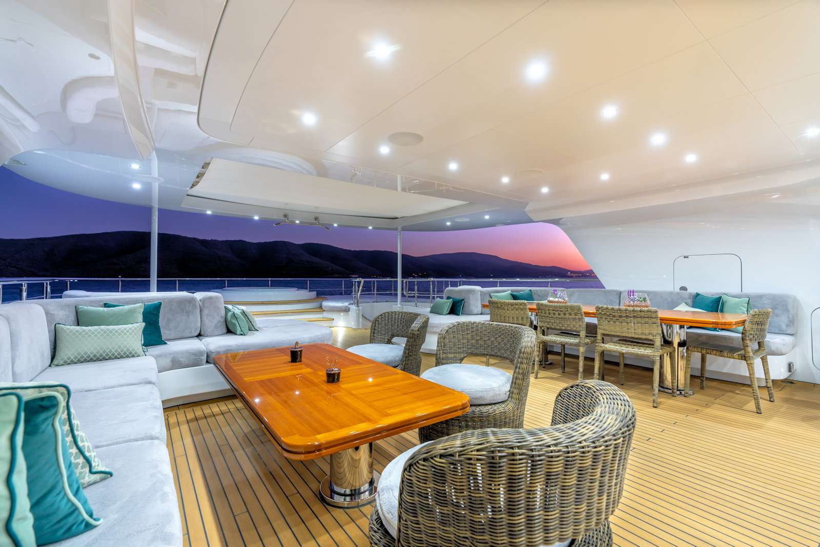 IMMERSIVE yacht image 15
