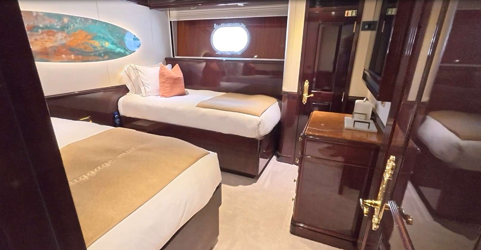 KEFI yacht image 10