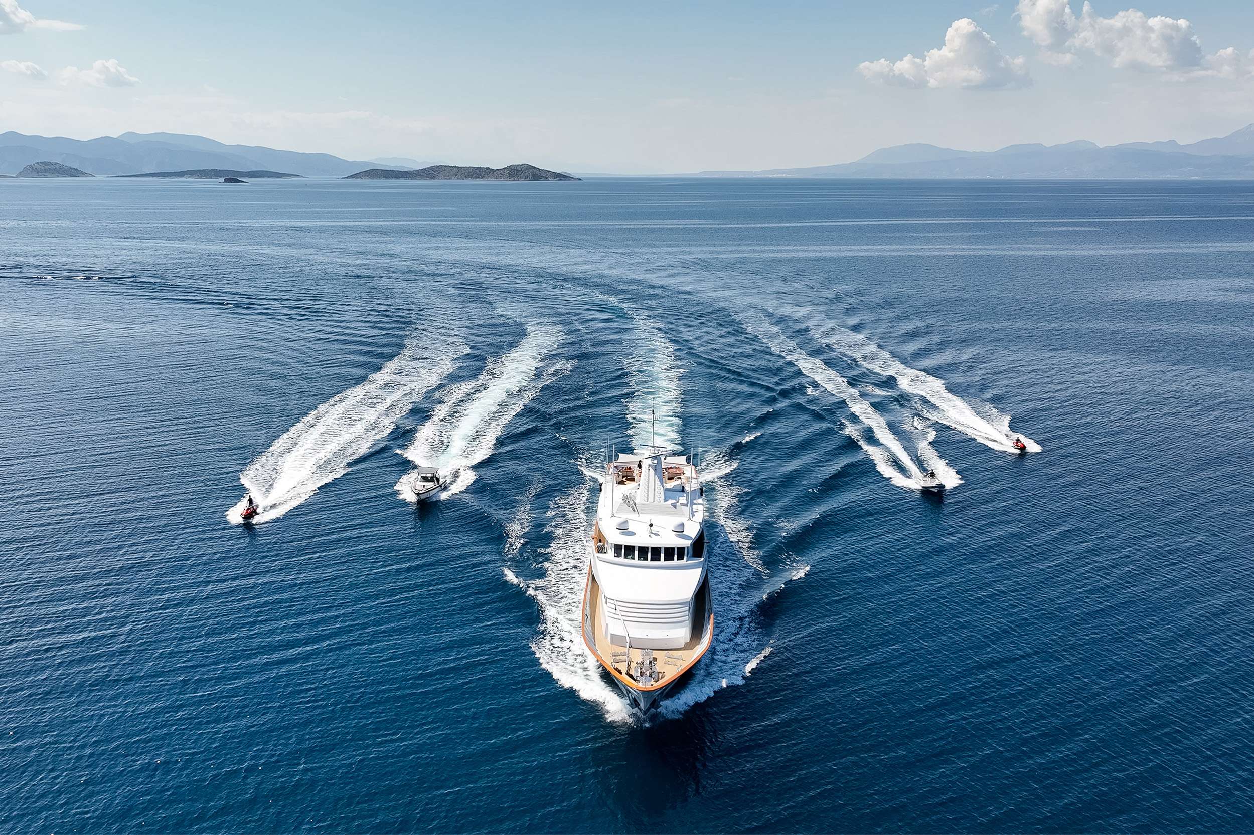 KOKOMO NIGHTS yacht image 15