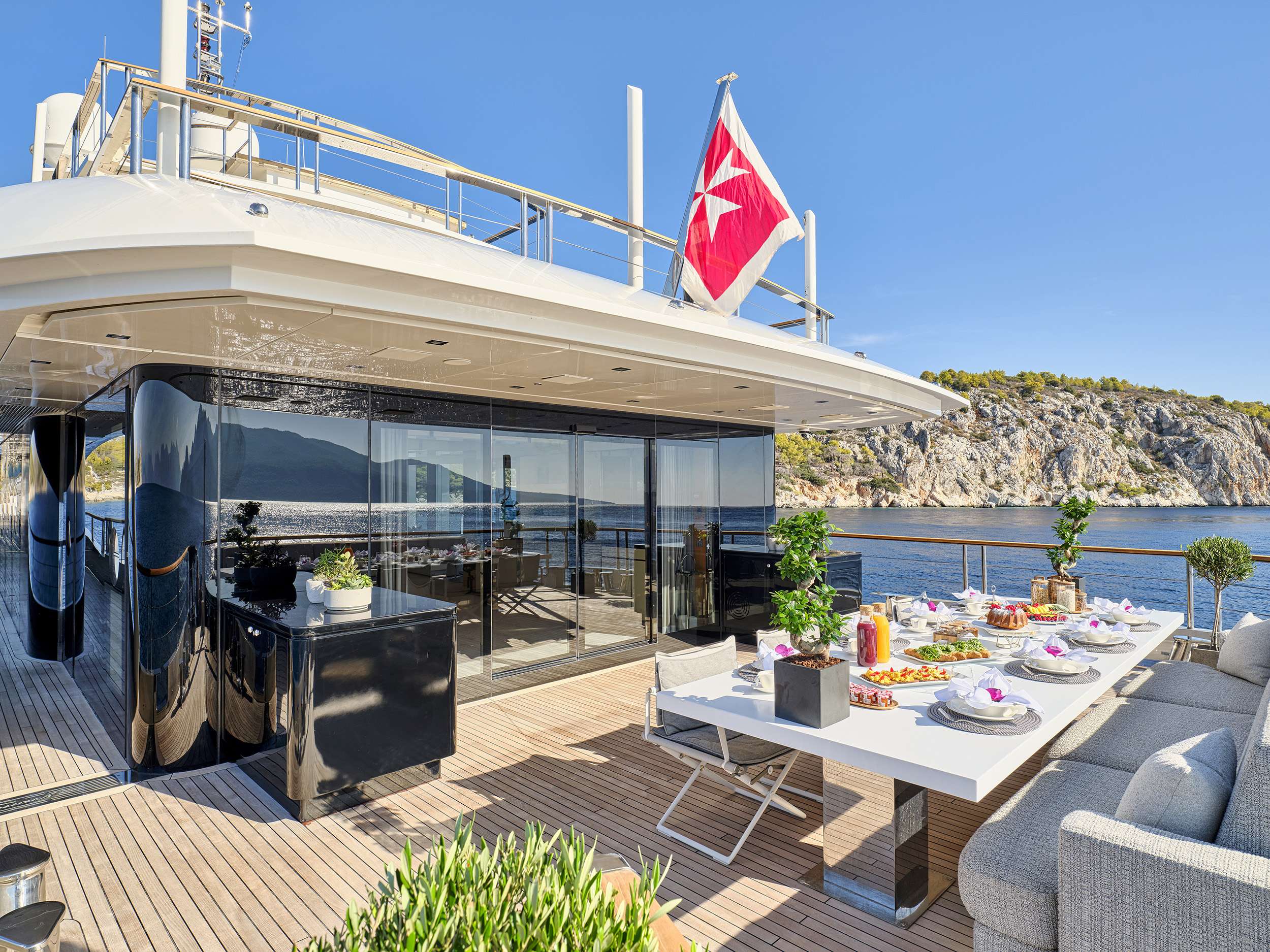 LA PELLEGRINA 1 yacht image 4
