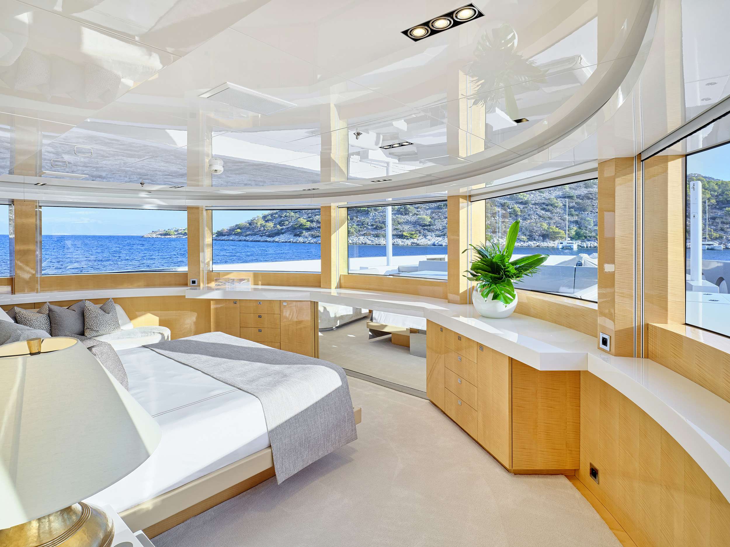 LA PELLEGRINA 1 yacht image 9