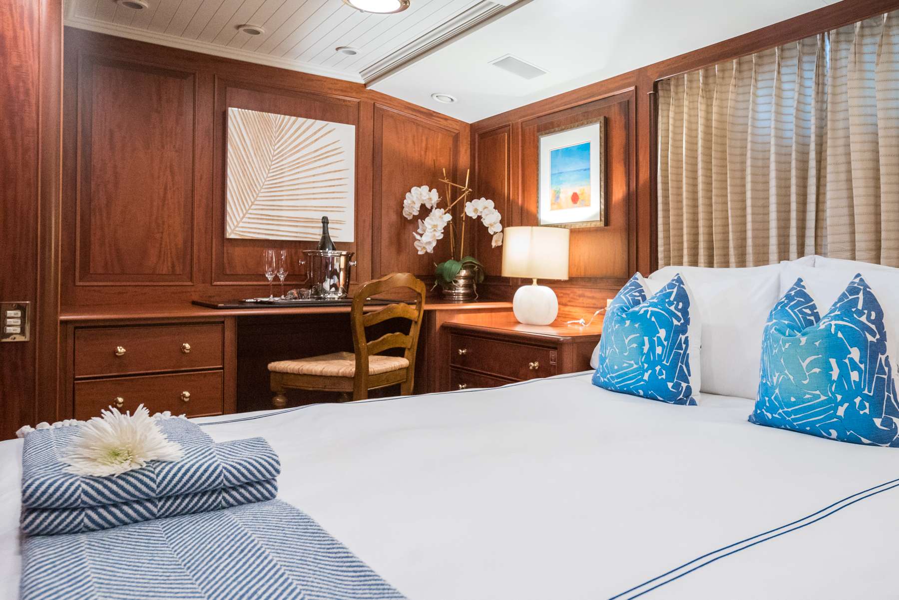 LADY J yacht image 11
