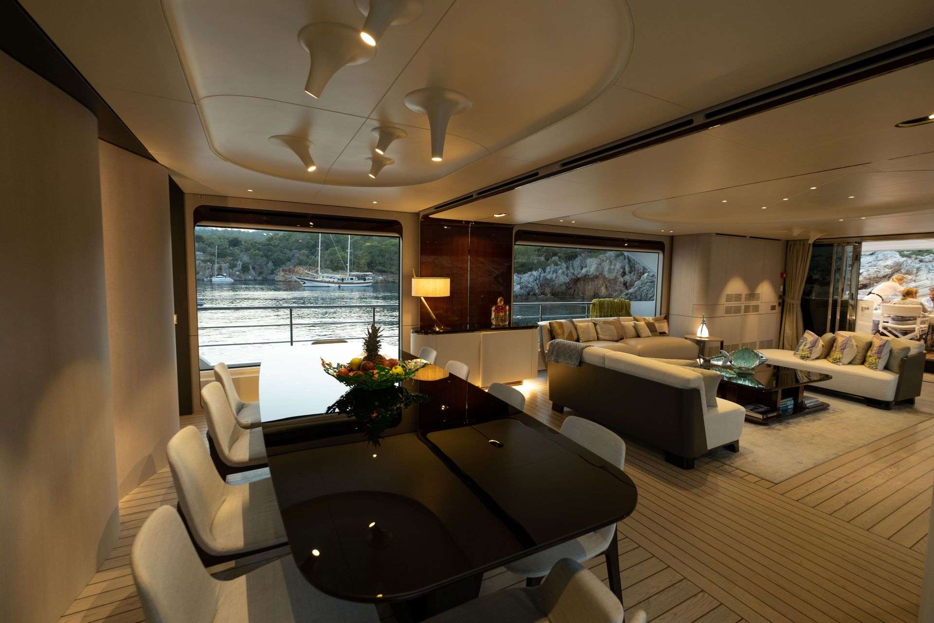 LOVE T yacht image 3