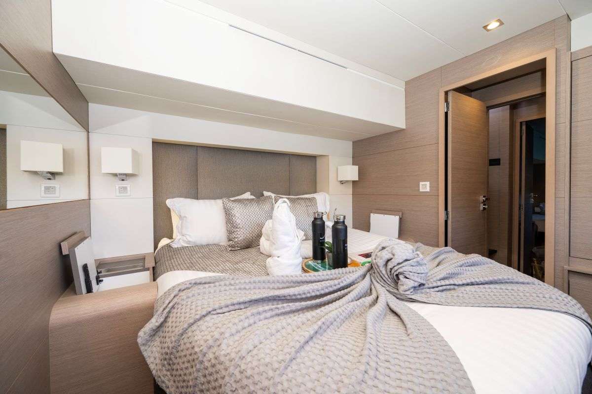 LYRA yacht image 6