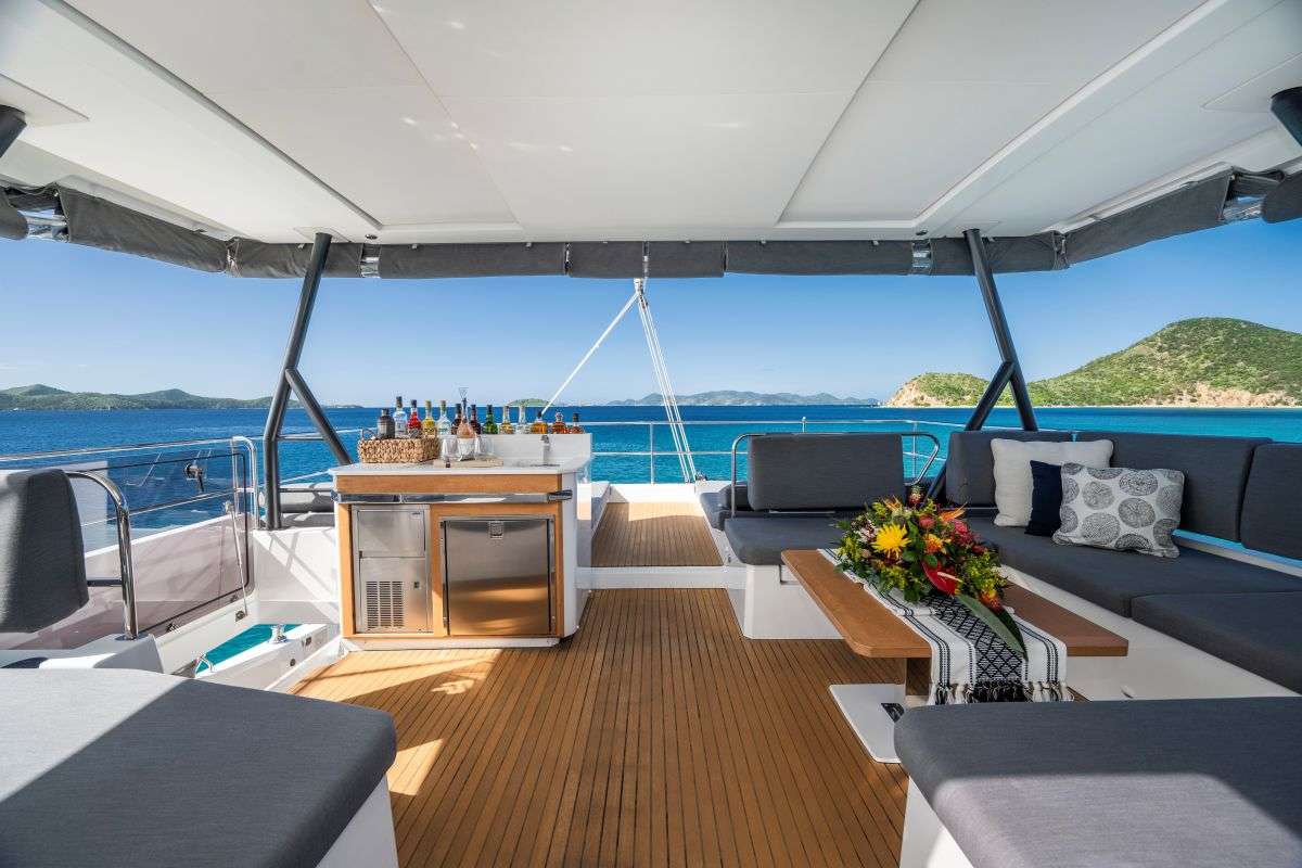 LYRA yacht image 12