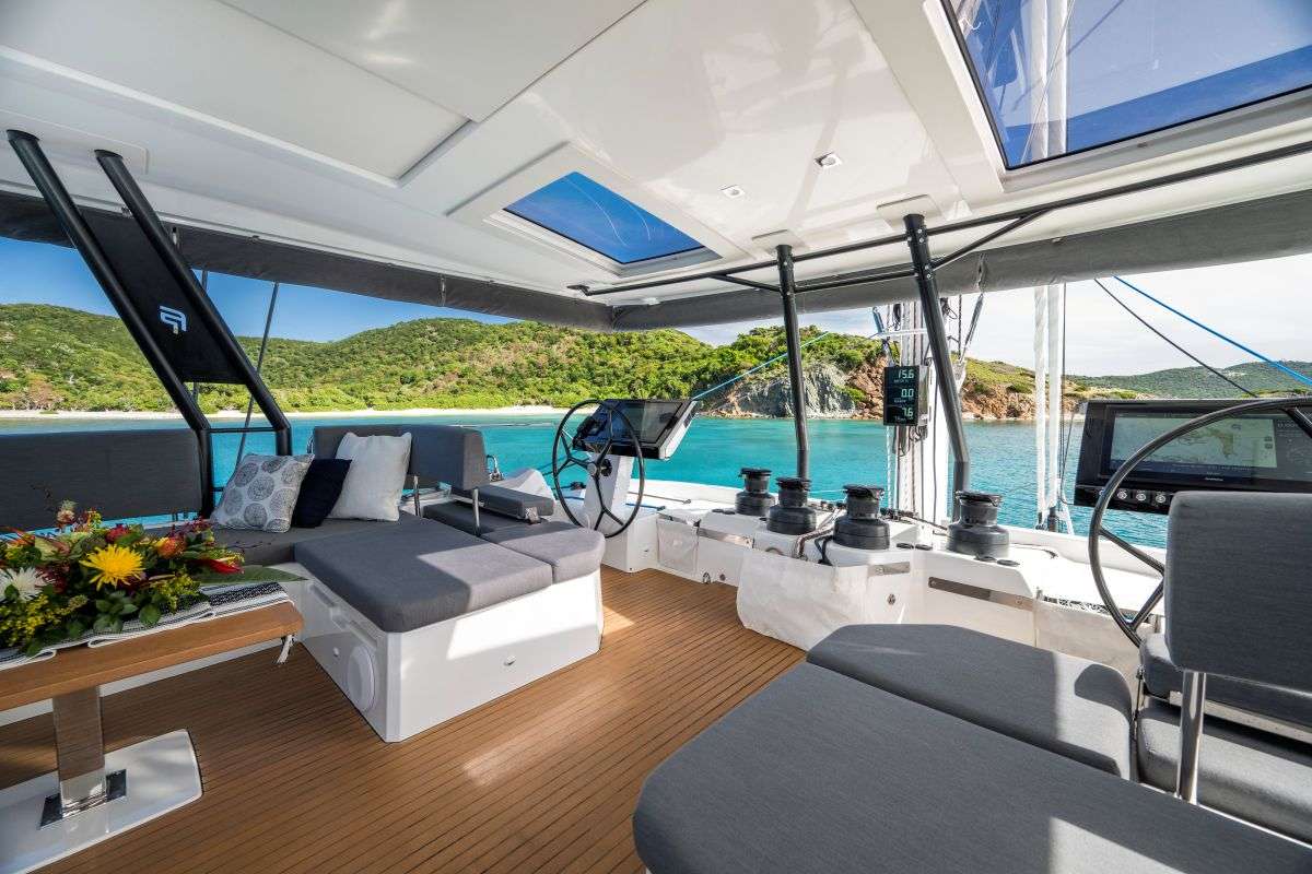 LYRA yacht image 13