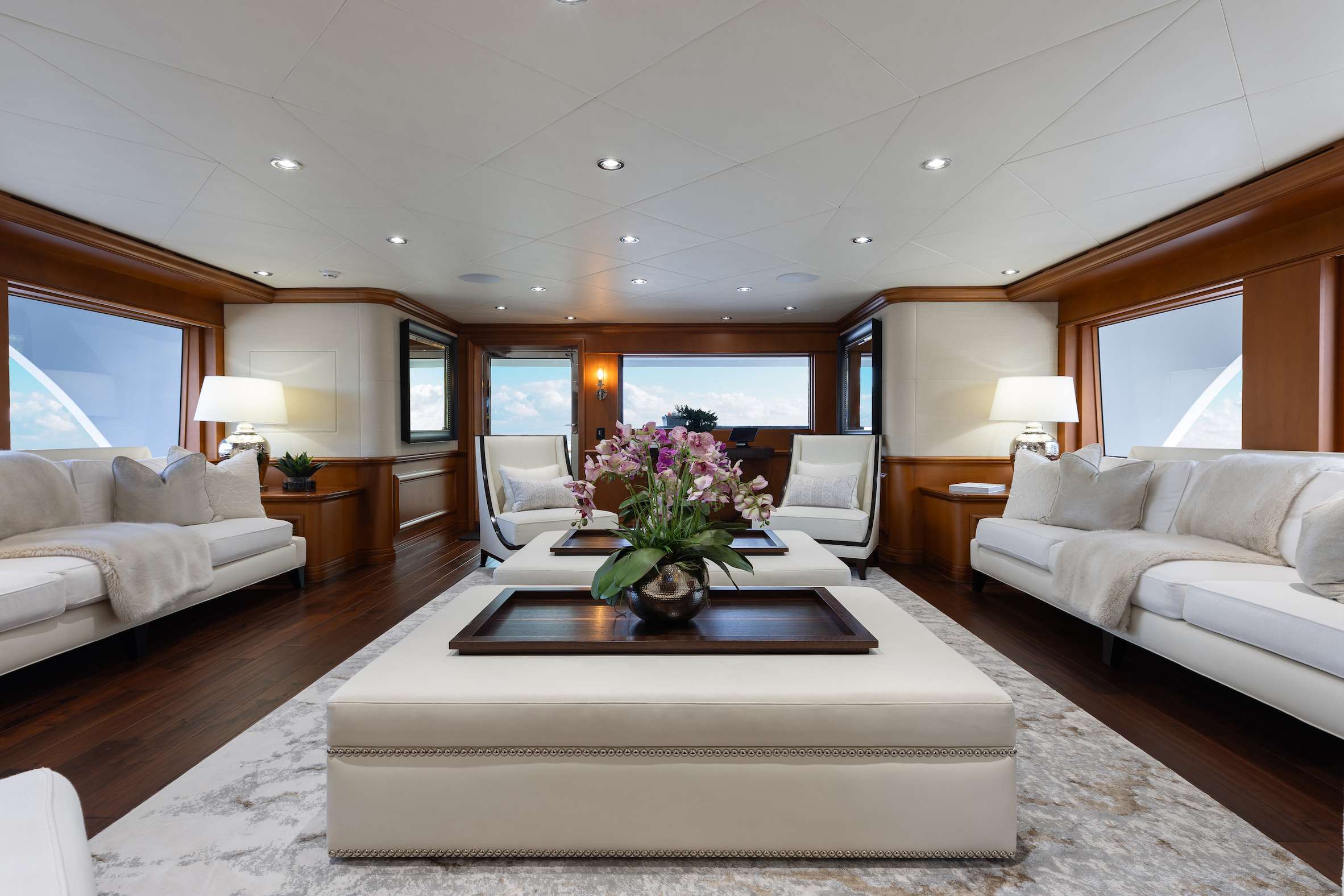 M3 yacht image 3
