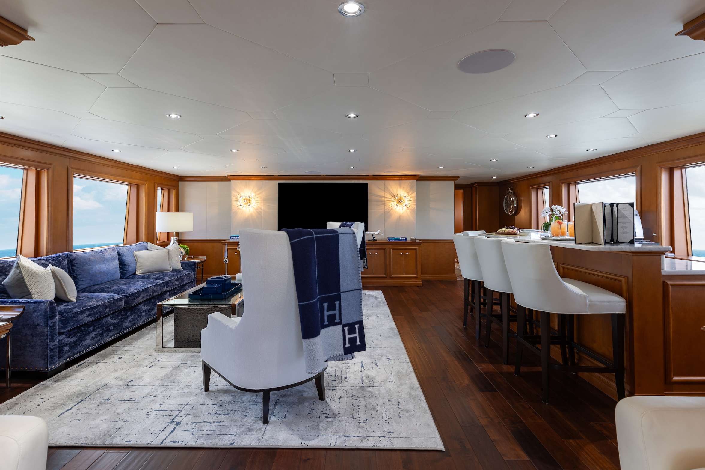 M3 yacht image 14