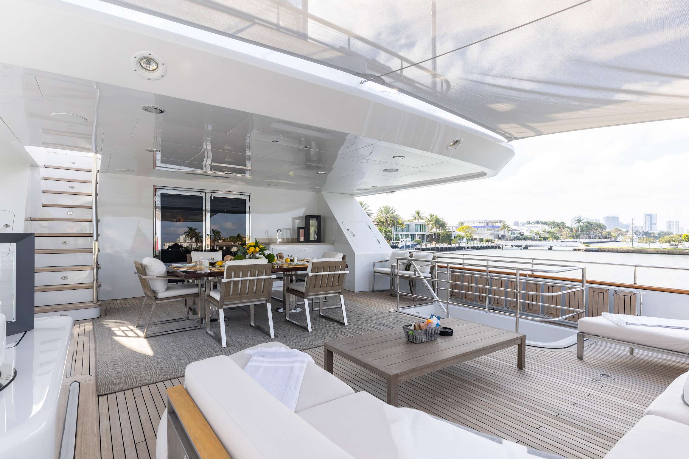 M3 yacht image 16
