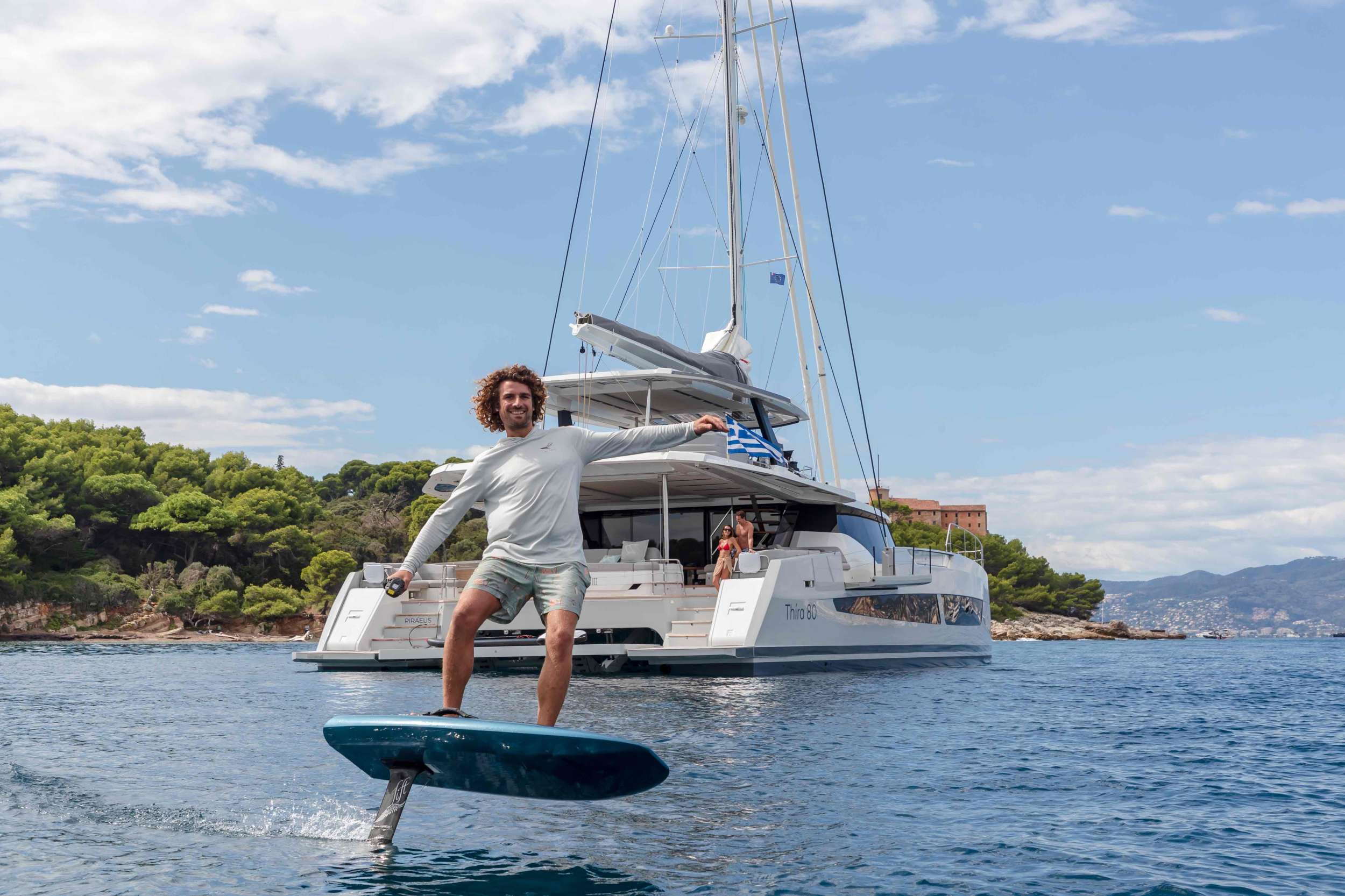 MAGIC MOMENTS yacht image 2