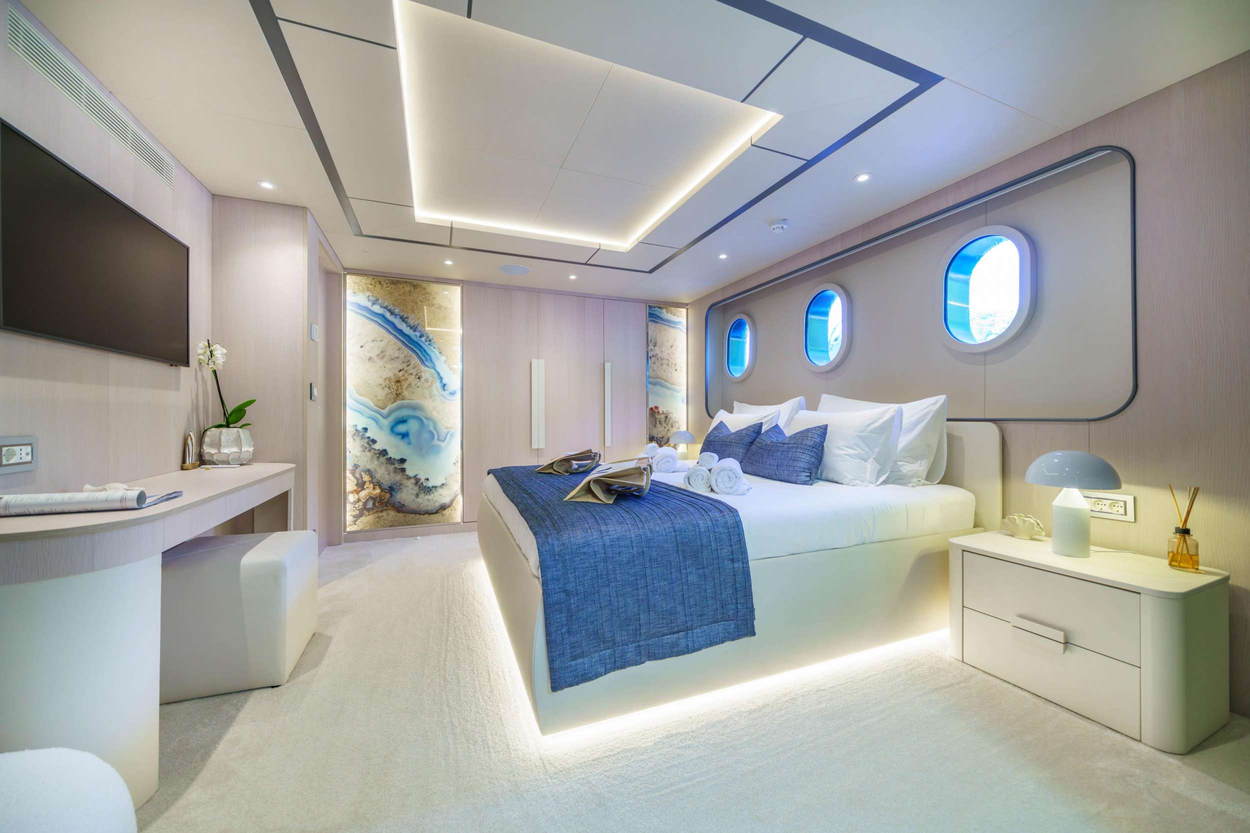 MAIA yacht image 8