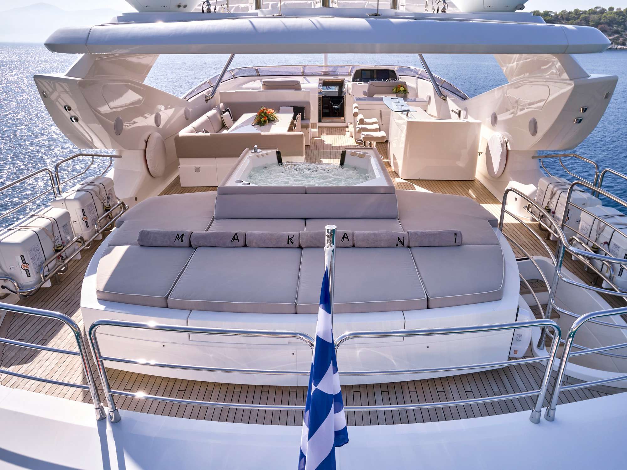 MAKANI II yacht image 14