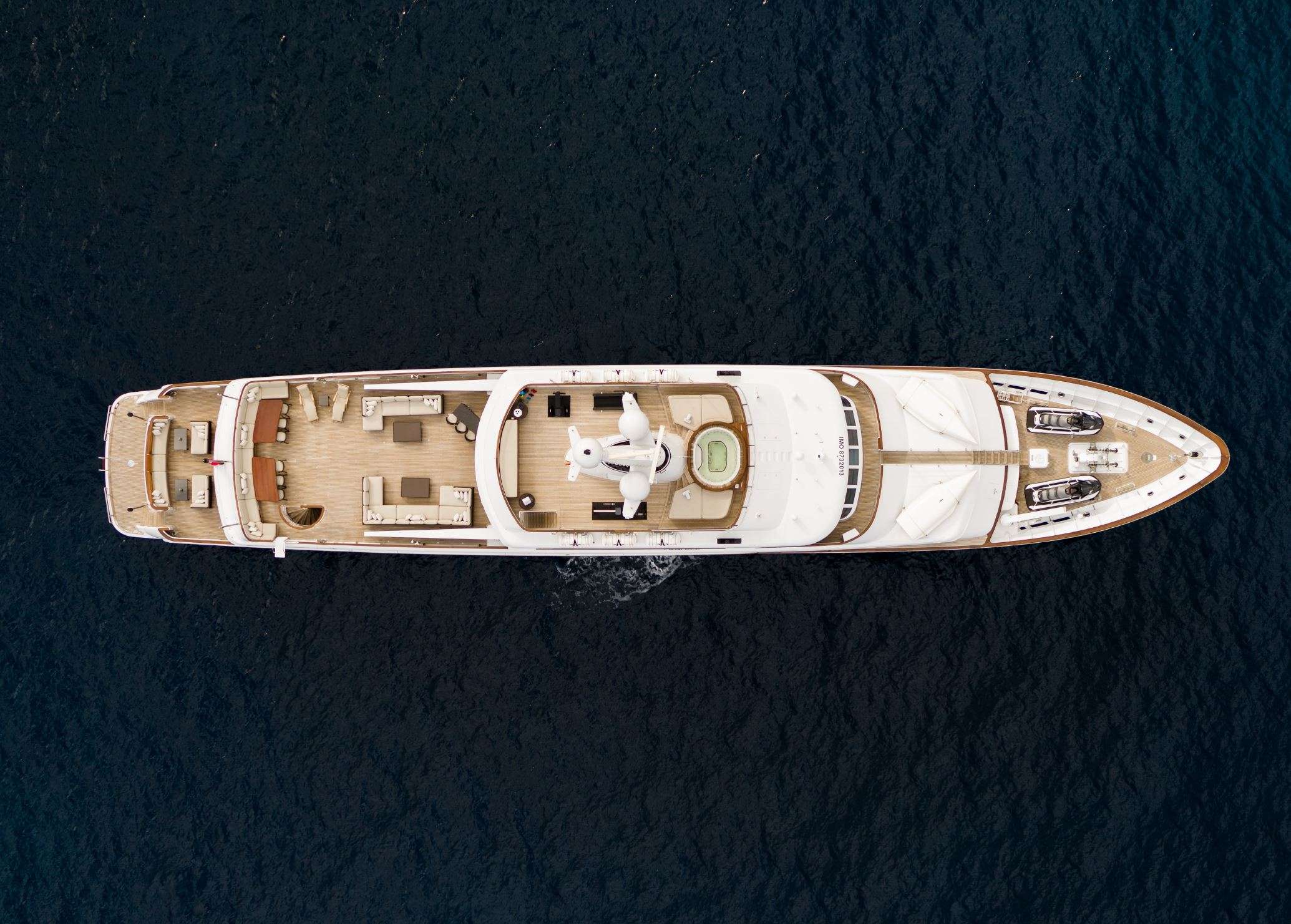 MIRAGE yacht image 11